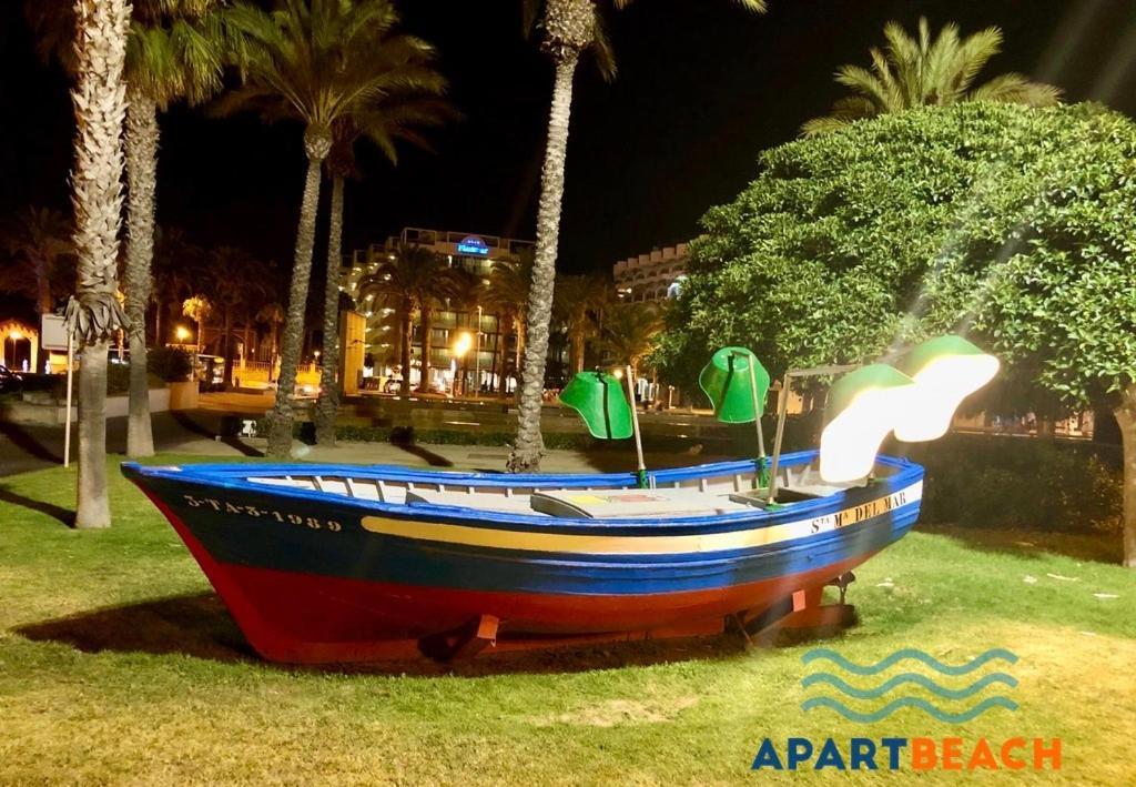 Apartbeach Novelty 3º Frente Playa Y Gran Terraza Salou Exterior photo